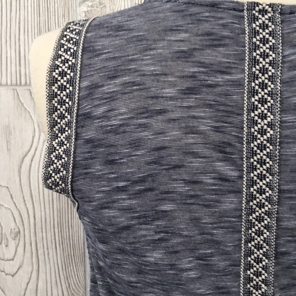 W5 Tank Top Gray/Blue Embroidered Medium - Picture 9 of 11